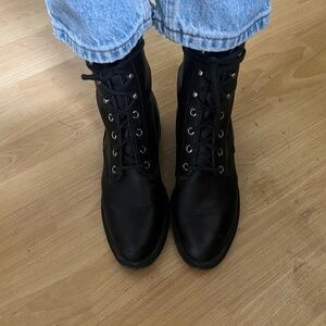 Chippewa boots made in USA lace up lacers black combat work heritage mid calf 8"
